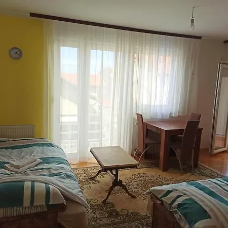 公寓 Apartman Mila Bl *